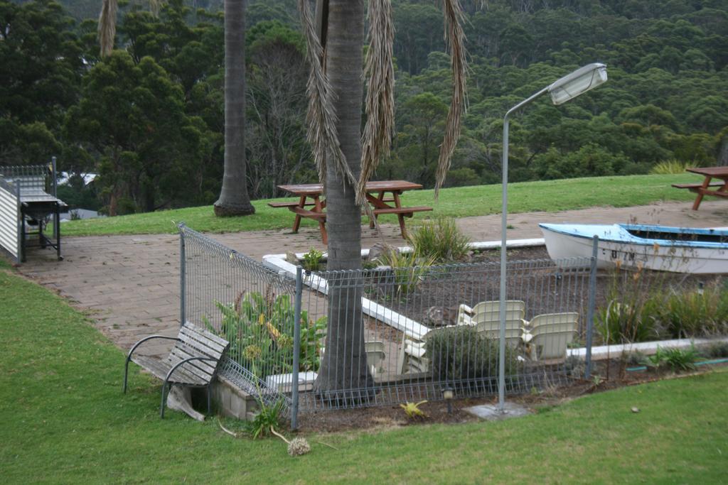 Norfolk Pines Motel Merimbula Εξωτερικό φωτογραφία