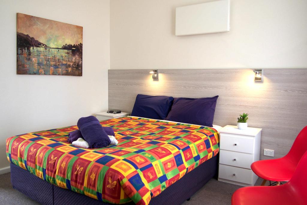 Norfolk Pines Motel Merimbula Εξωτερικό φωτογραφία